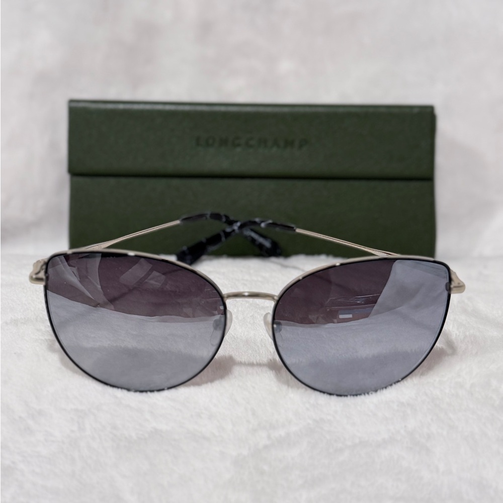 Longchamp Women's Sunglasses with Silver Frame